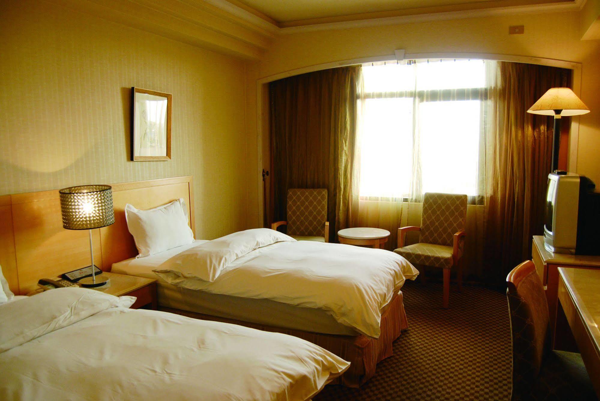 Ardi Hotel Yuanlin Exterior photo